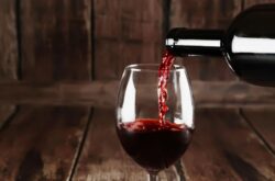 Andrew Jefford: ‘Is there any duty on fine-wine producers to “be accessible” in some way?’