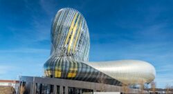 La Cité du Vin organise une grande vente aux enchères en février